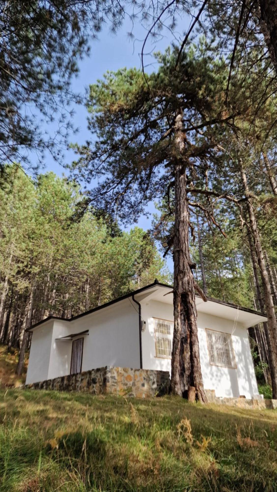 Bujtinat Skenderi Gjinar 2 Villa Exterior photo